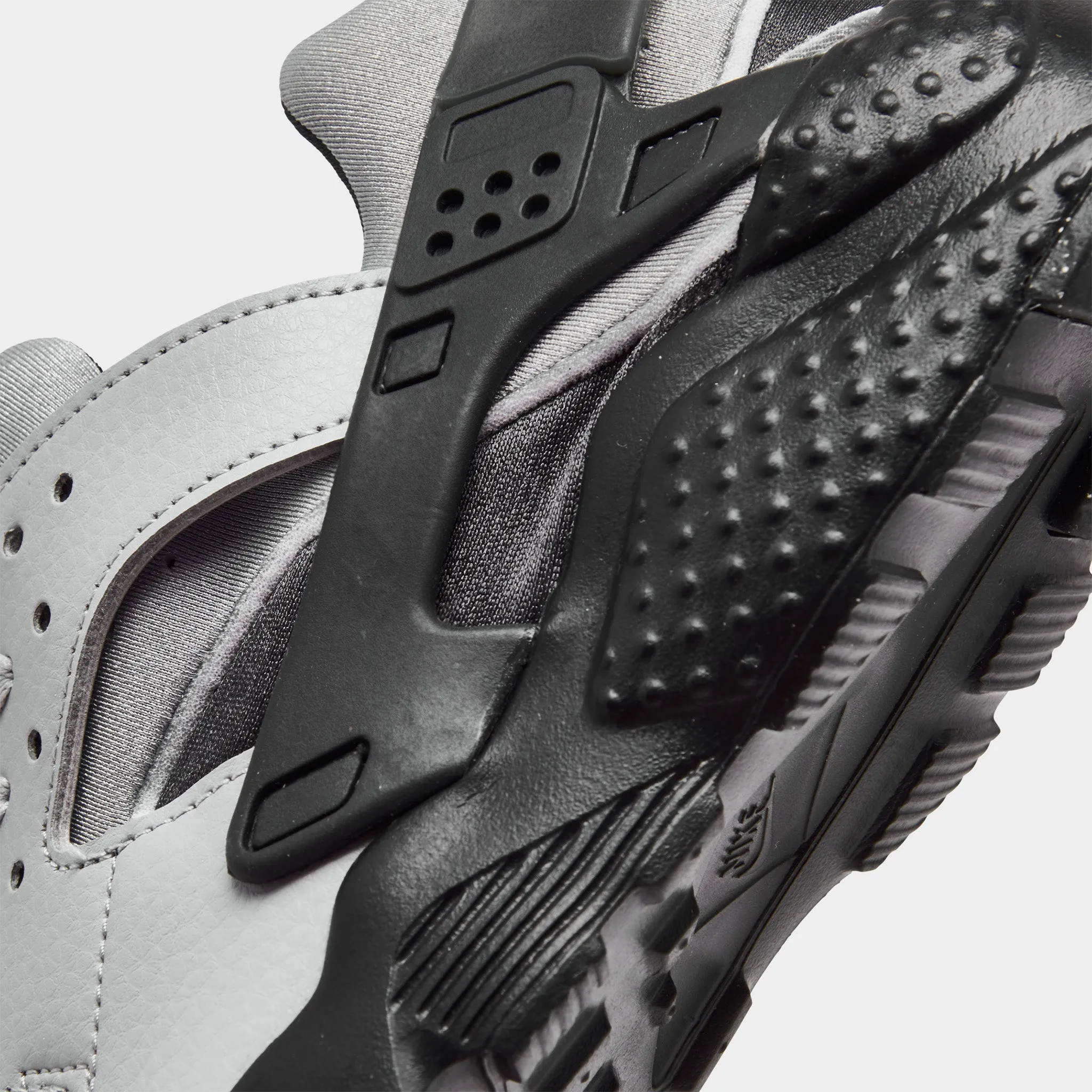 Nike Air Huarache GS Wolf Grey / Crimson - Anthracite