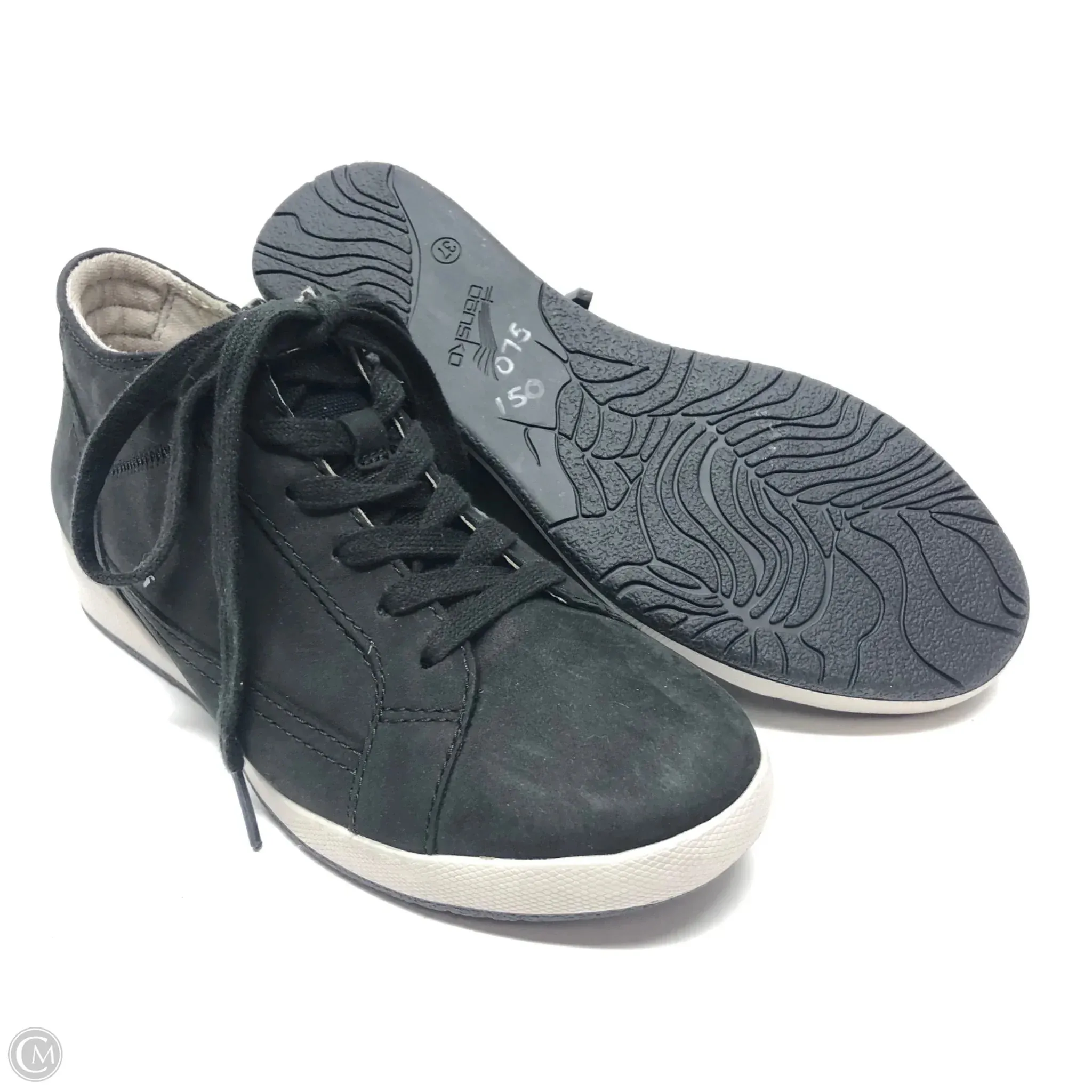 Shoes Sneakers By Dansko In Black, Size: 6.5