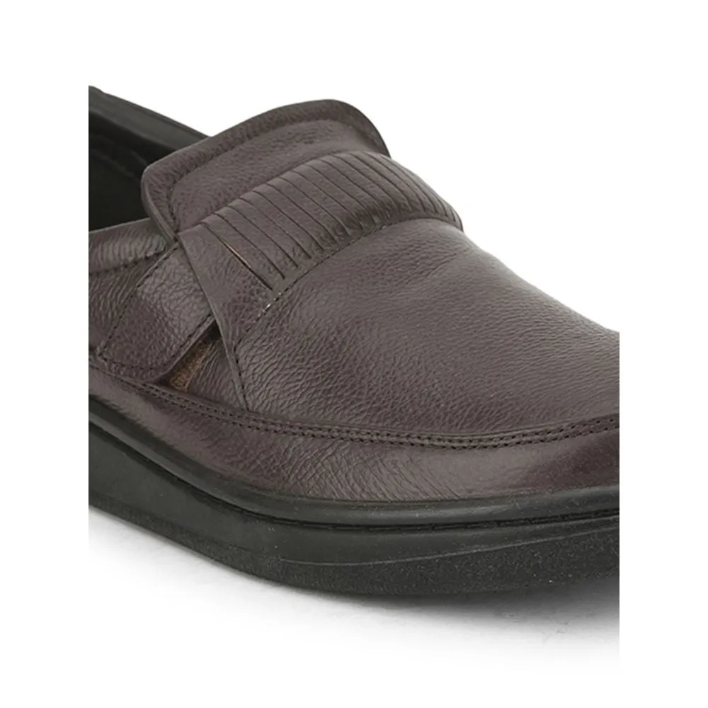 Warrior Casual Non Lacing Shoes For Men (Brown) 2078-59 By Liberty