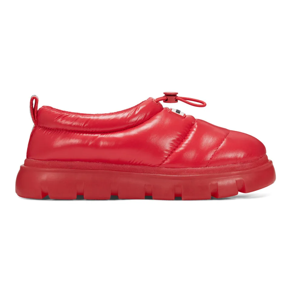Women's Madison Lug Sole Insulated Water Resistant Slip-on Shoes Medium Red